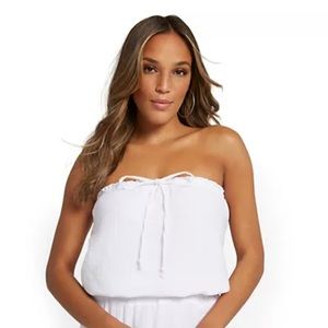 Medium New York & company tie front white tube top